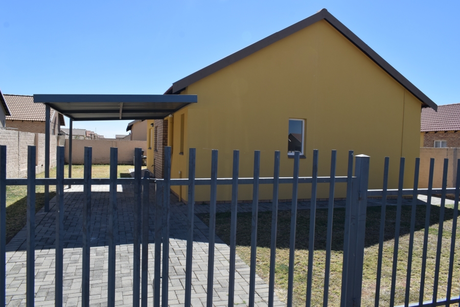 3 Bedroom Property for Sale in Waterkloof North West